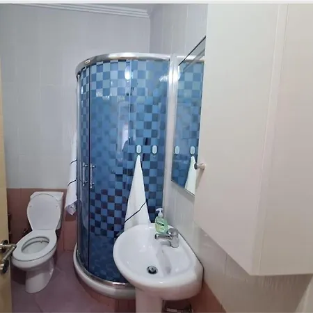 Apartment Cobo Center Vlore